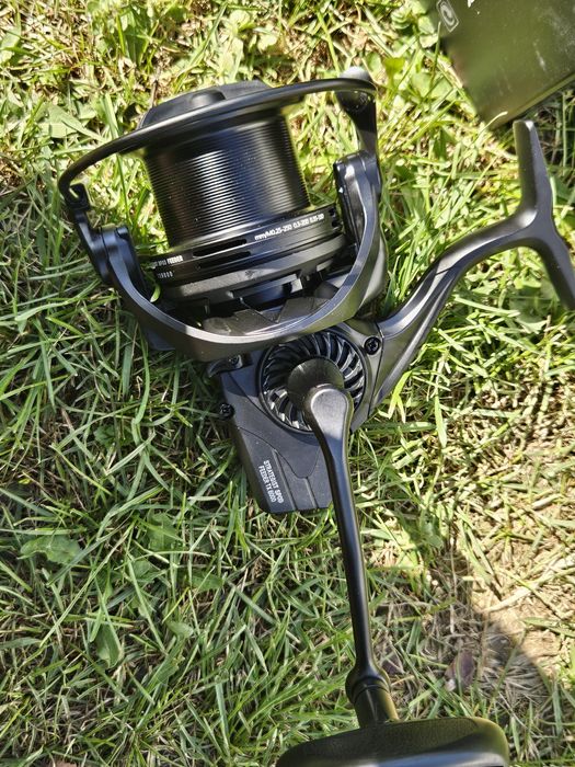 Noul.model strategist tx 8000