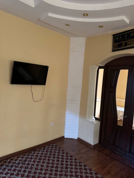 Мирзо Улугбек массив феруза 2/2/4 балкон 2*6