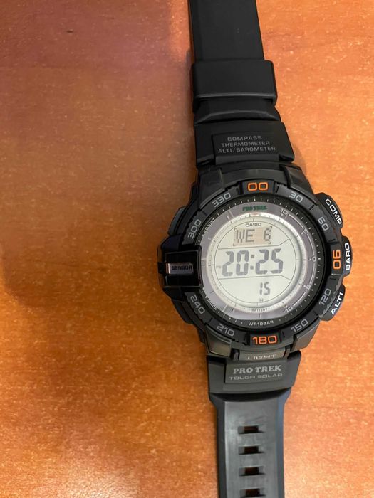 Ceas  Casio Pro Trek
