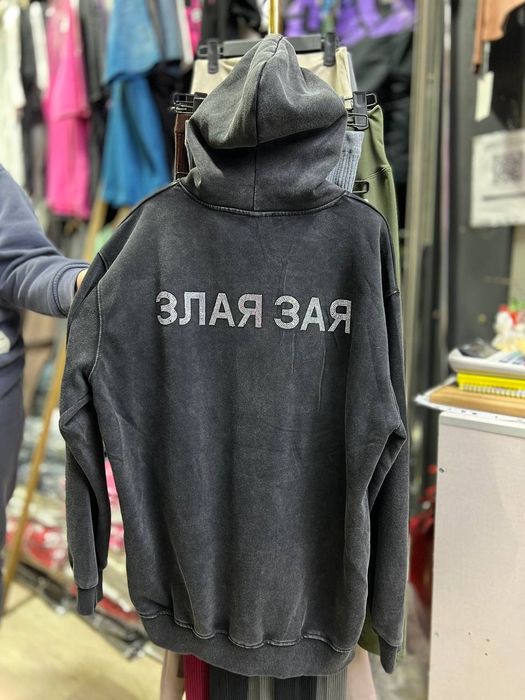 Продам женскую одежду