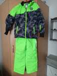 Costum de ski in stare buna