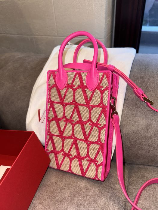 Нова оригинална чанта Valentino Garavani