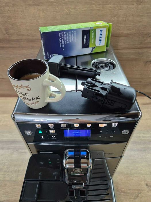 Saeco  PikoBaristа  Deluxe - внос, на малко продукти и БГ меню