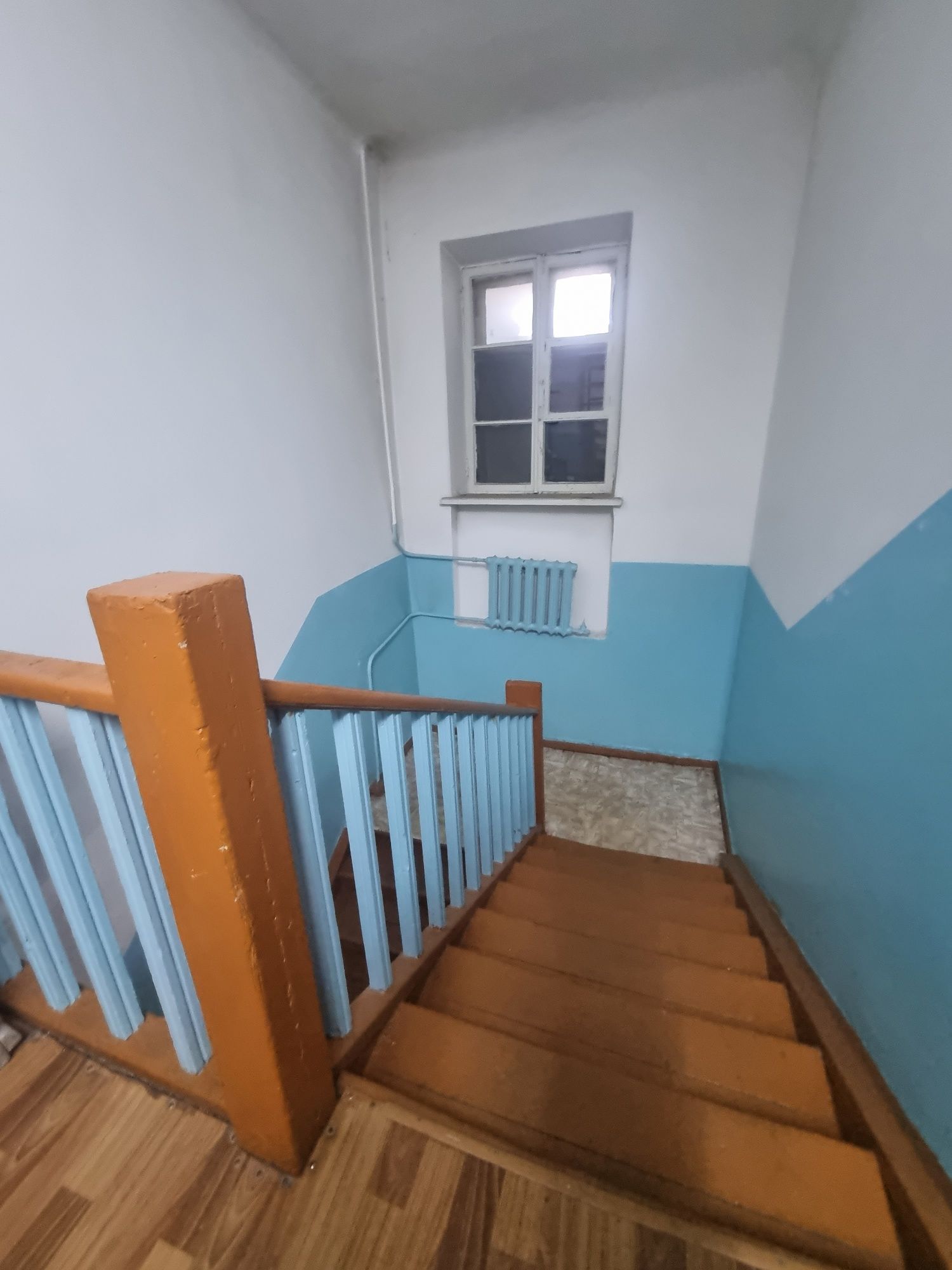 Продам 2-х комнатную квартиру 60м², пр.Шакарима 192, дом кирпич, 2/2