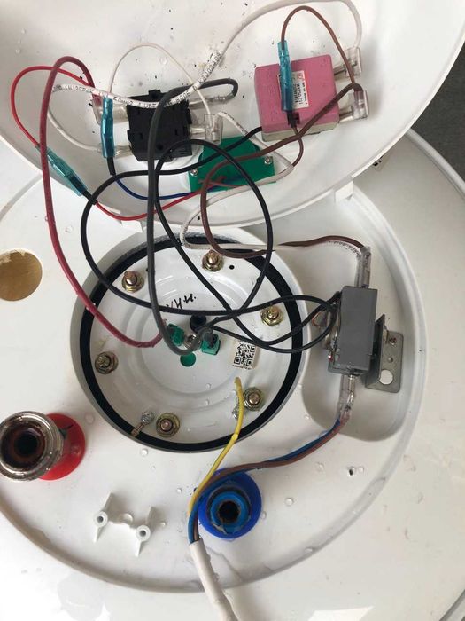 Аристон ремонт Ariston suv isitgich tozalash va ta'mirlash xizmati