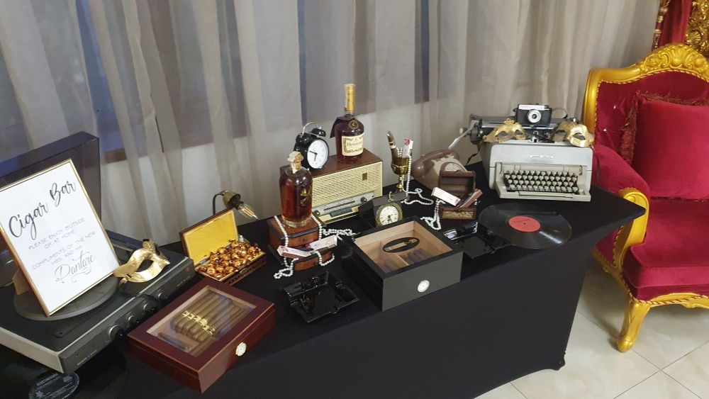 Mini Cigar Bar sau Gentlemen's Corner