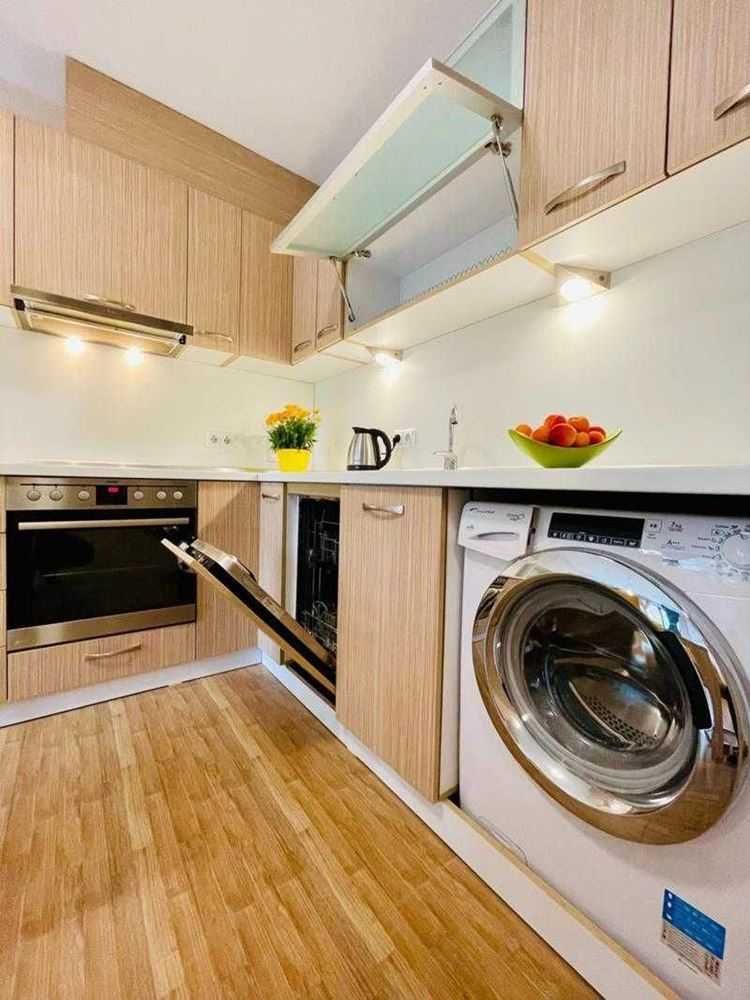 Продава се Тристаен апартамент в София, Слатина - 85 кв.м за 1930 €/кв.м - Снимка #5