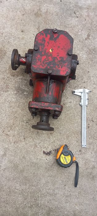 reductor raport 1,5 la 1 / reductor utilaj agricol