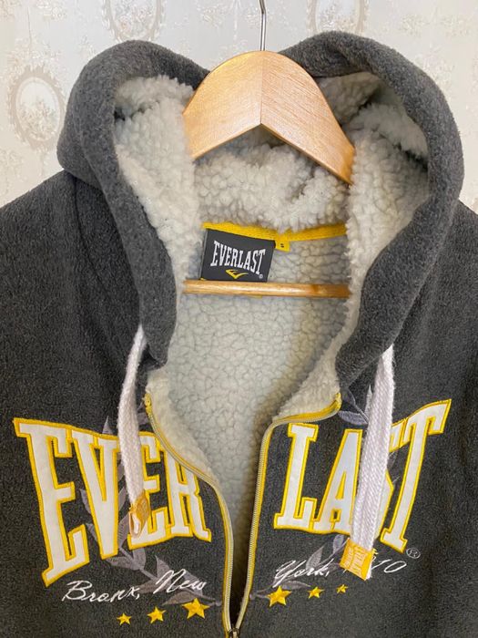 Hanorac Everlast Bronx New York