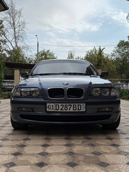 Срочно продаю свой бмв е 46