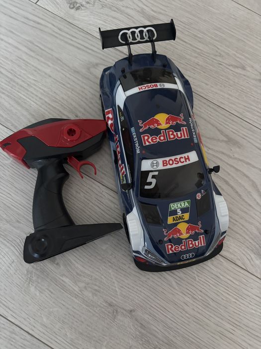 masina cu telecomanda