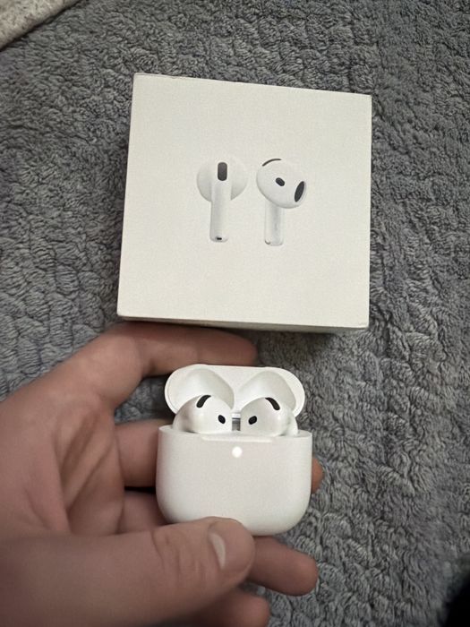 Airpods 4 оригинал