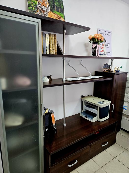 Продам стенку в зал