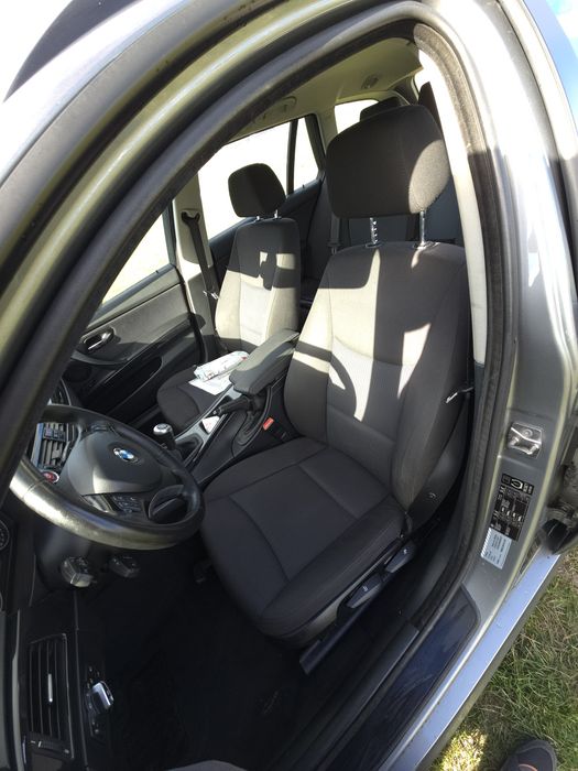 BMW 318D 143 CP E91 LCI 2010 E5