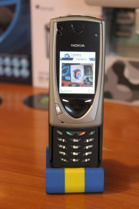 Retro/vitage Nokia 7650 - primul telefon cu camera VGA