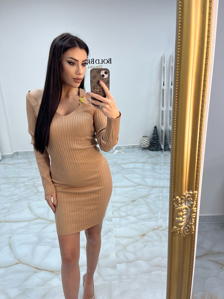 Дамски хитови дънки стил Mugler и дамско боди Mugler