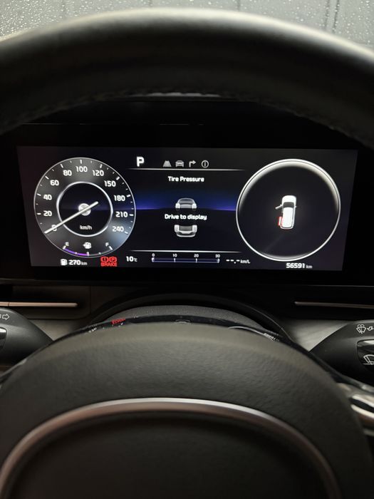 KIA CARNIVAL Hi Limousine 2023/45000$