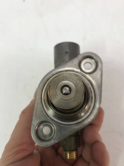 Pompa înalte injecție 1.8 TSI BZB CDA Passat B6 B7 CC Golf 5 6