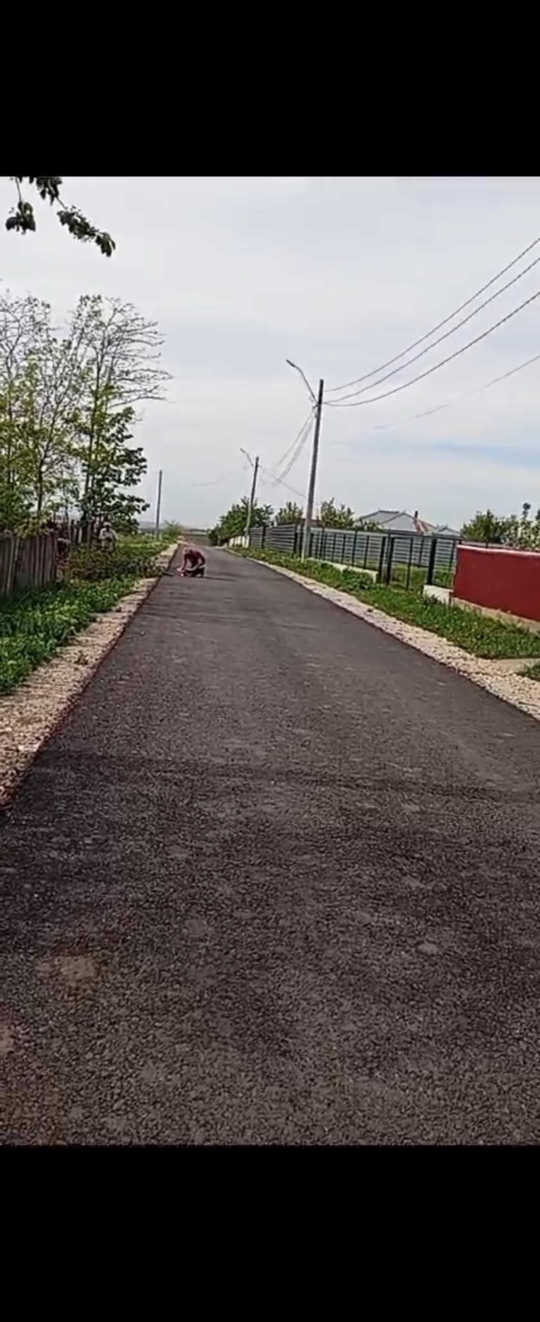 Terenuri intravilan si extravilan in Tocileni jud Botosani