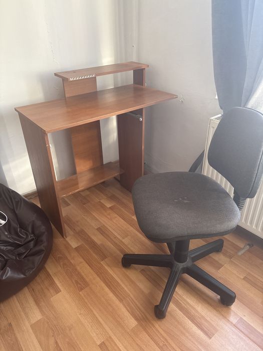 Donez birou si scaun