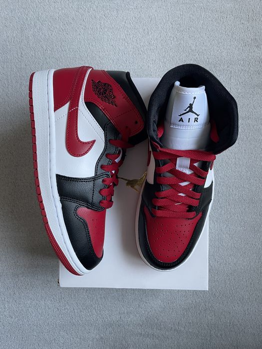 Jordan 1 Mid Alternate Bred