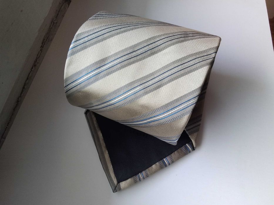 Копринена вратовръзка Hugo Boss (Made in Italy)