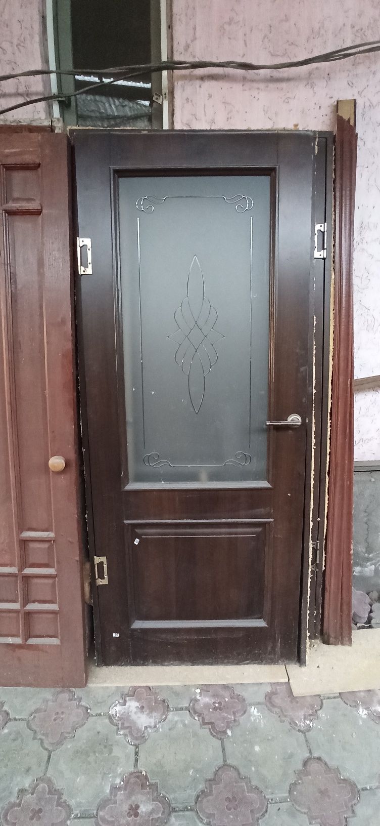 Продается дверь межкомнатная бу