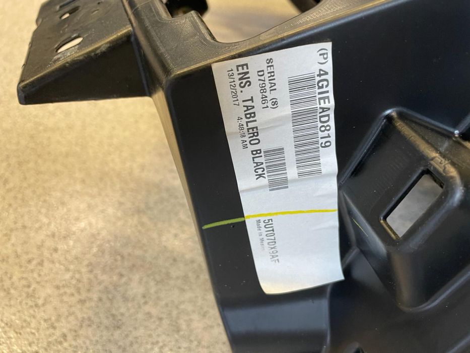 Plansa bord jeep compass