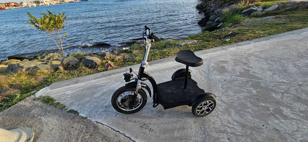 продавам 4 бр. електрически триколки