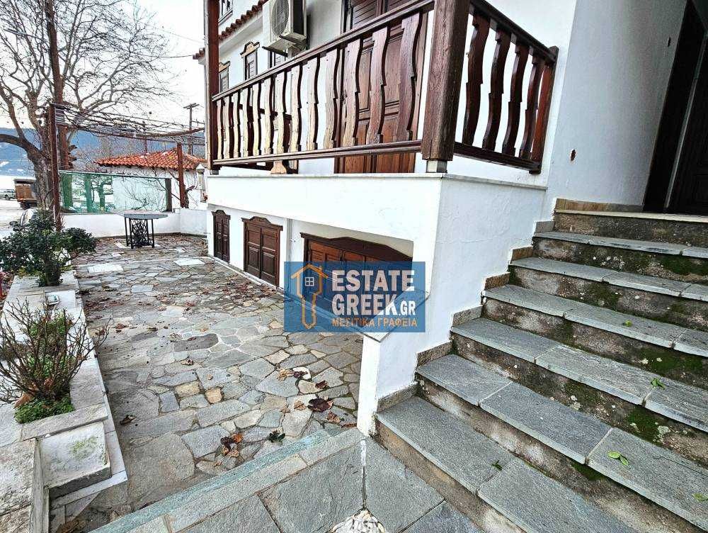 За продажба ХОТЕЛ 274 кв.м. в Скала Потамиас на остров Тасос