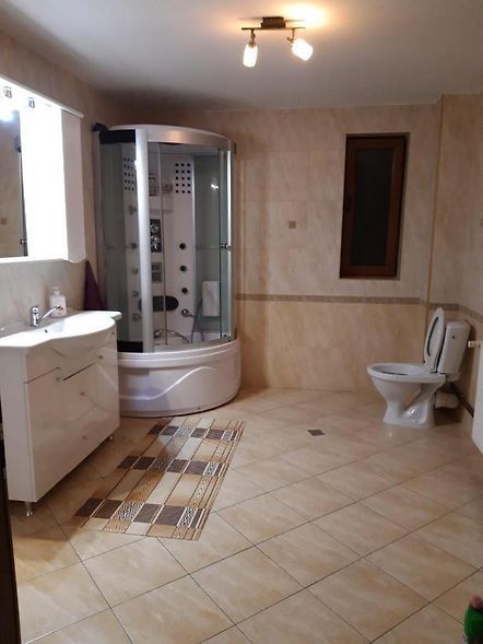 Inchiriez casa pt muncitori