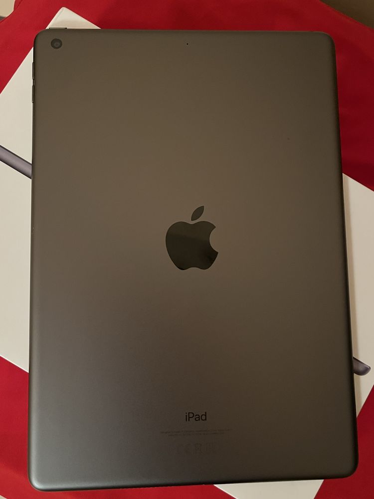 Apple IPad  9  64 GB