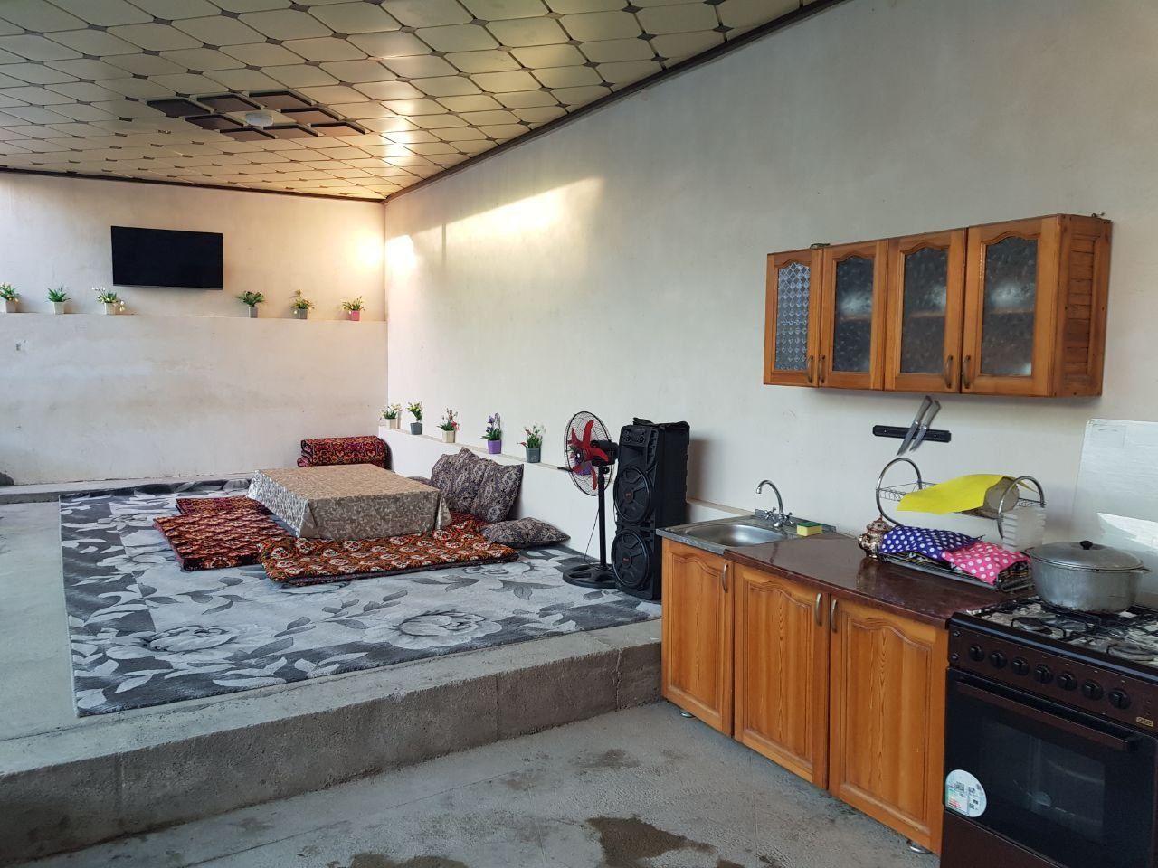 Oqtoshda ijaraga oilaviy dacha