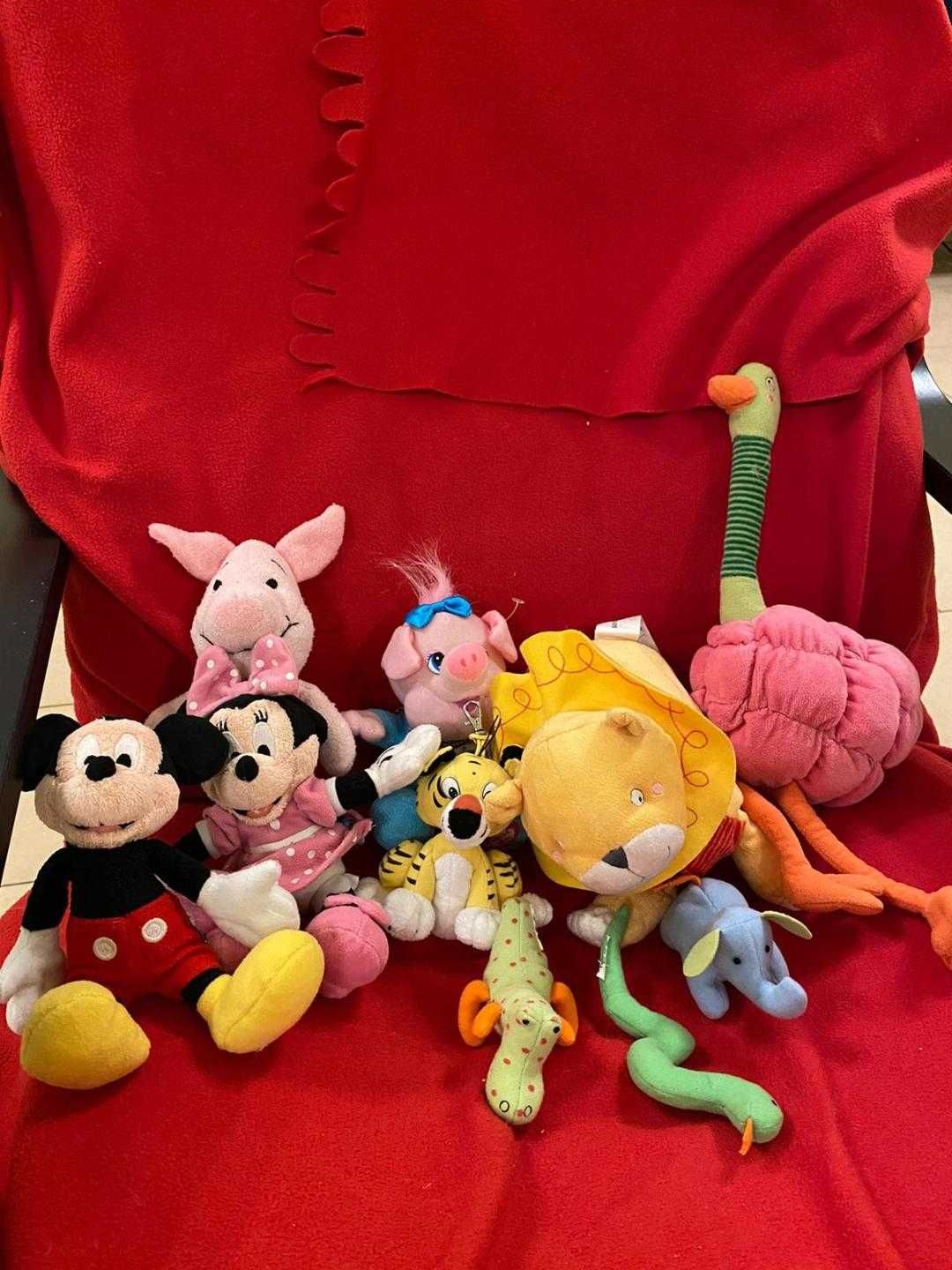 Mickey si Minnie plusuri mici si alte plusuri Ikea