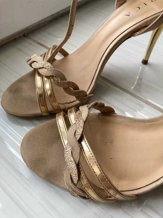 Sandale Epica, aurii, măsura 38