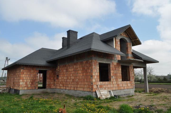 Construim case la rosu/cheie/Amenajari interioare/Garduri/Amenajari/