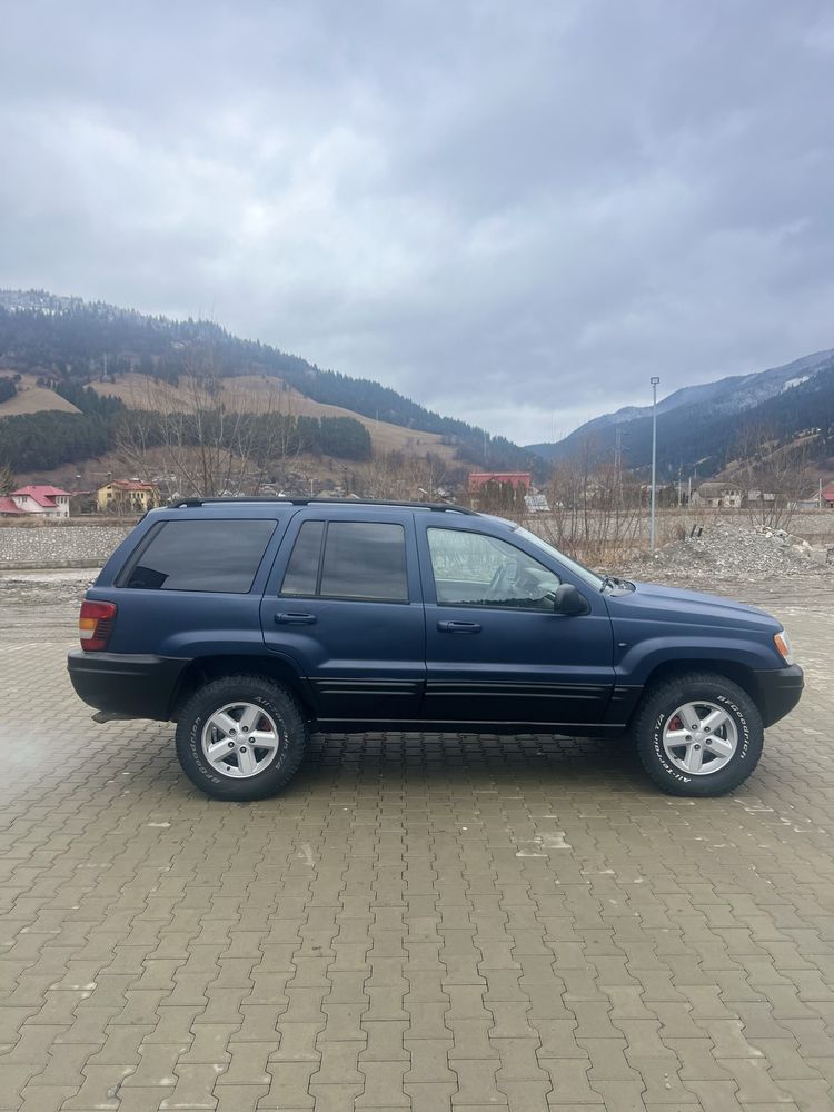 Vând Jeep Grand Cherokee Limited 2700 TD