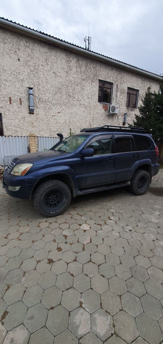 Продам лексус GX470