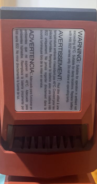 Vand Lanterna Hilti Nouă