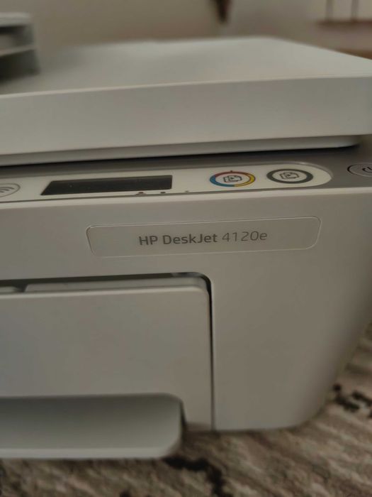 Vând imprimanta HP DESKJET 4120e