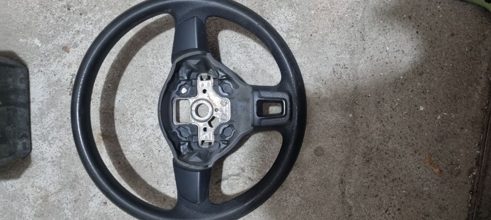 Волан за VW caddy golf passat 2011-2016 година