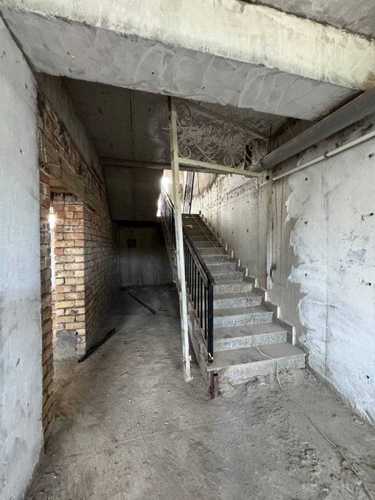 Lafayette — нежилое помещение 186 м², 2 уровня, Кушбеги, Центр`