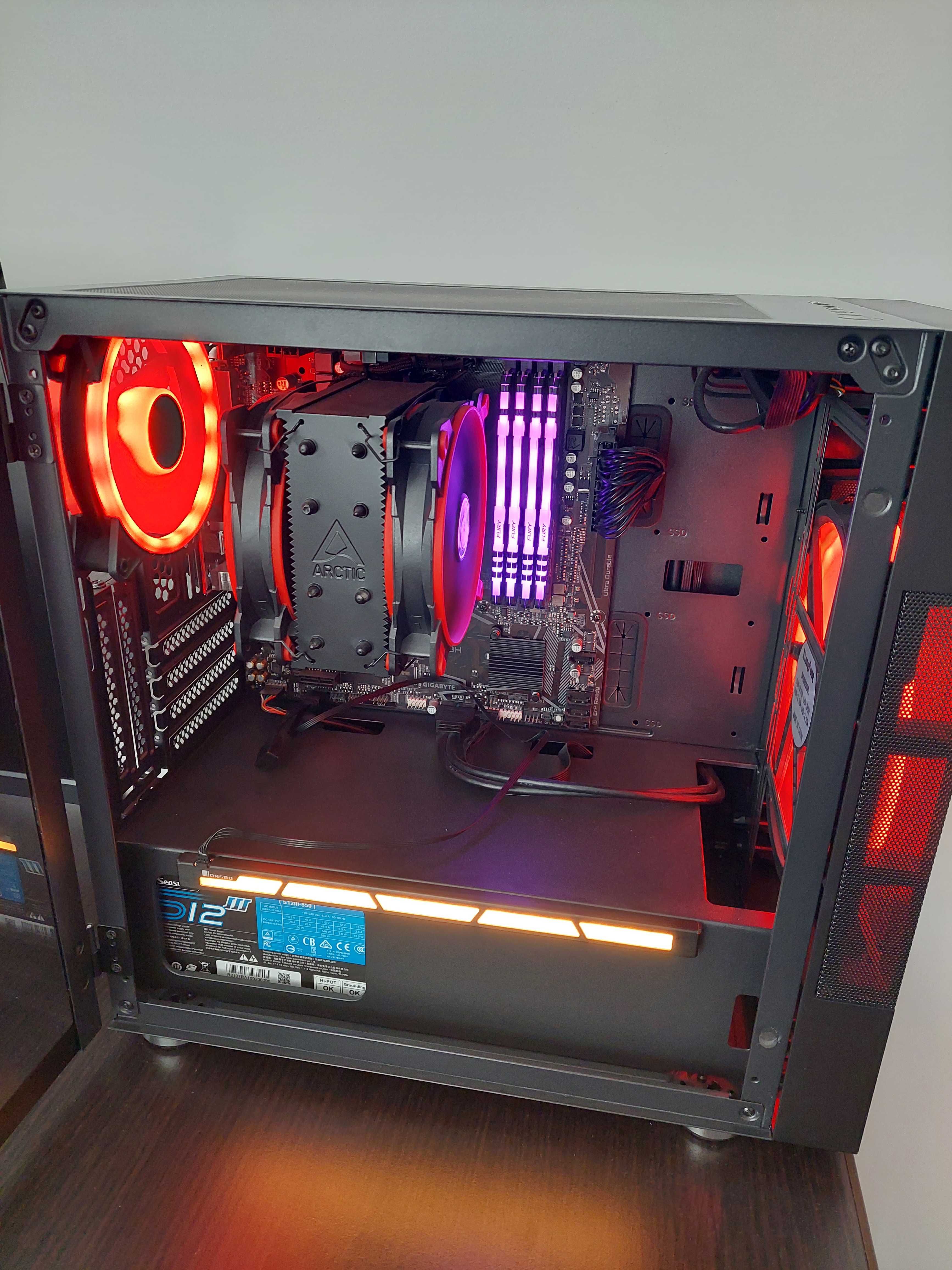 Unitate pc gaming facuta la comanda