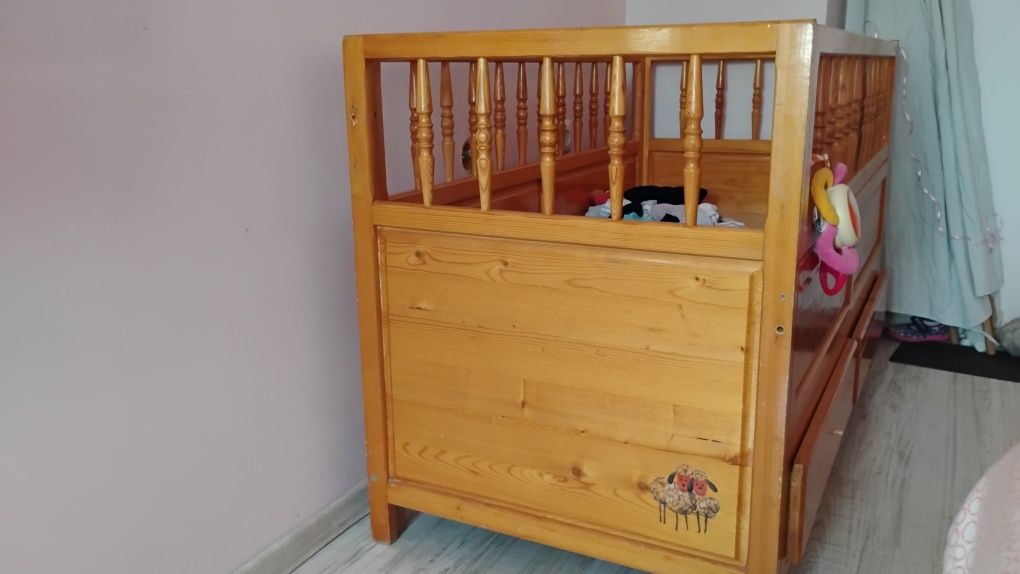 Продавам Детска кошара