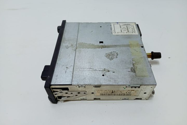 Radio casetofon  6X0035153 Volkswagen VW Bora prima generatie seria