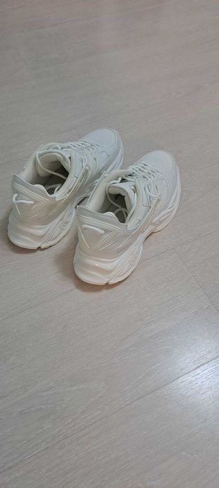Маратонки Guess Belluno Low
