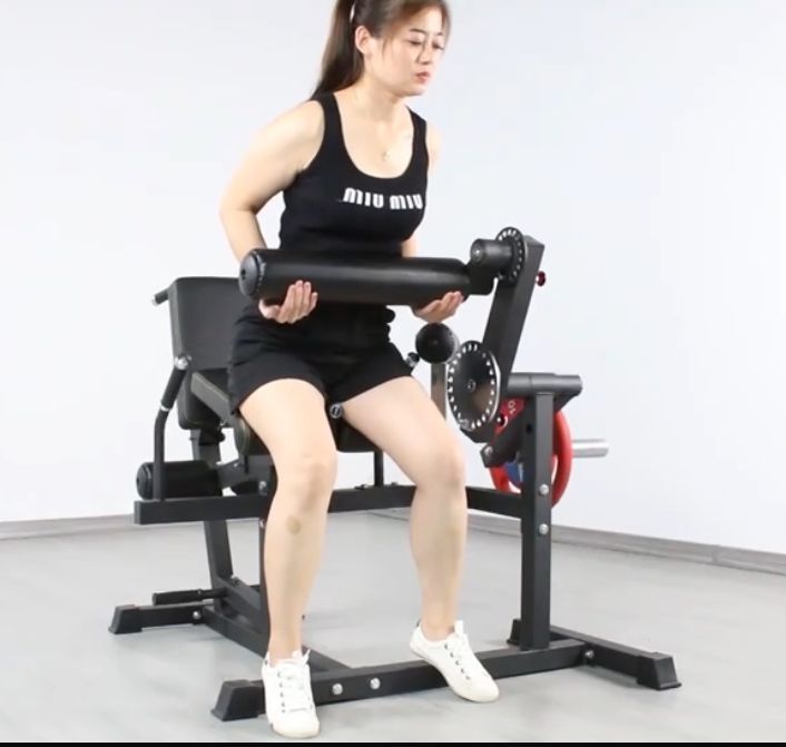 Aparat multifunctional, de extensii a picioarelor si copselor, negru