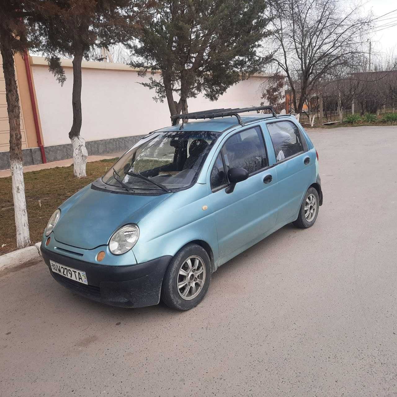 Matiz 2009 lyuks kanditsioner ishlaydi oldi orqasi urilmagan