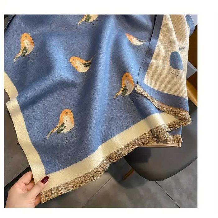 Дамски шал - различни цветове