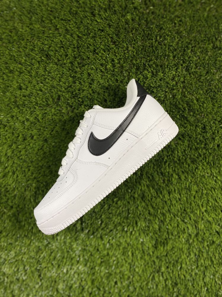 Air Force 1 White Black Swoosh